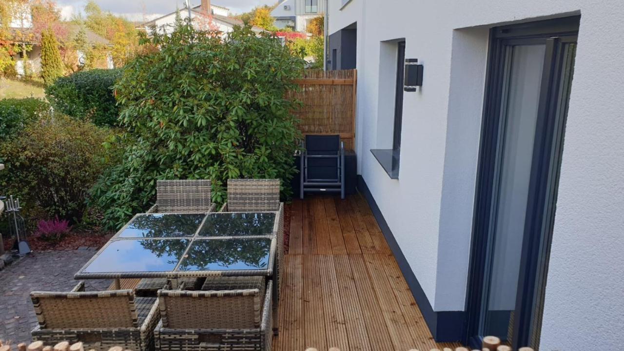 Haus Edda - Ferienwohnungen Mit Garten Und Schlossblick Marburg Exterior photo